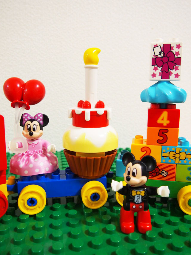 LEGO【10597 ミッキーとミニーのバースデーパレード】